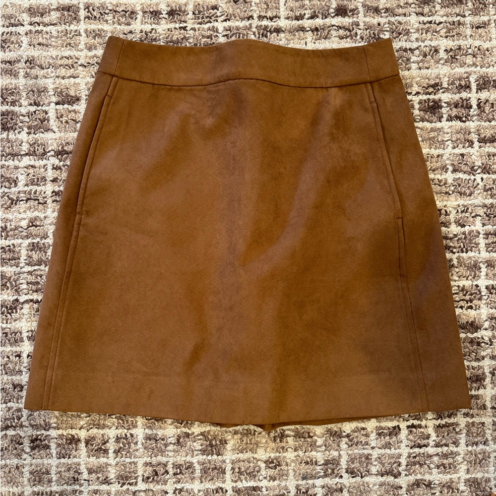 Brown faux suede mini skirt with pockets